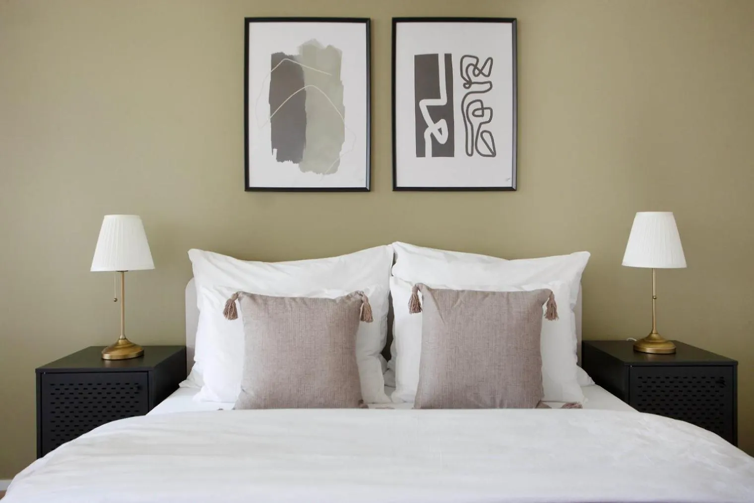 Blueground Prague 7 Furnished With Balcony Prg-1 Apartamento